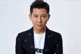 胡海泉有多能装？韬光养晦十几年，原来他才是娱乐圈里最狠的那个图片