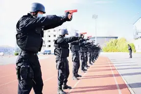 集合！实力派教官们！图片
