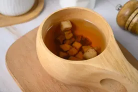 喝水能降尿酸？那就喝这5种水图片