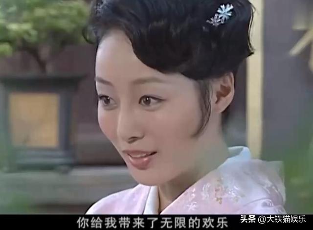 涂脂抹粉上战场，大烧饼都嫌弃，矫情的“抗日神剧”，逐渐凉凉了