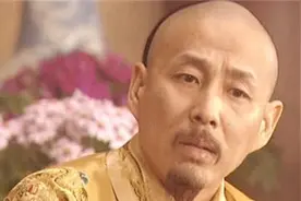 康熙第一次见“计算器”，对儿子悄悄说了6个字，清朝从此落后图片