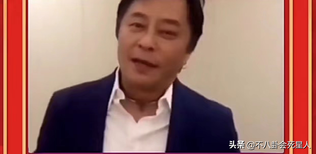 娱乐圈8大谜团,李亚鹏的女人缘,那英有没有说听刀郎的歌是农民