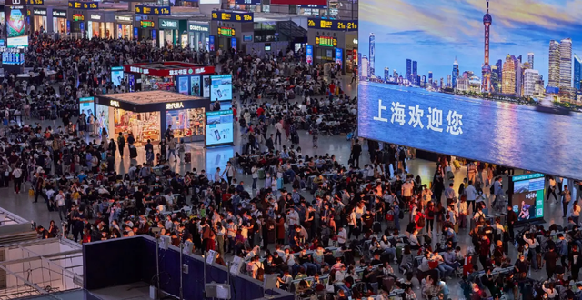 上海有望迎来“返沪潮”，部分大学生可以直接落户，但门槛太高