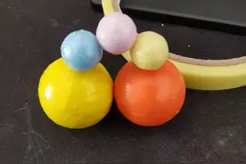 这些玩具正在小学生中流行，如果你家孩子在玩，家长要提高警惕了图片