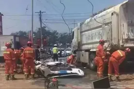 郑州渣土车将越野车压的仅剩四五十厘米，渣土车问题为何屡禁不止图片