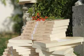 回顾身后翠微，领取而今现在——《打开你的方式》诗集前言图片