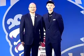 CBA选秀大会：同曦状元签选中王岚嵚 43岁参选球员落榜图片