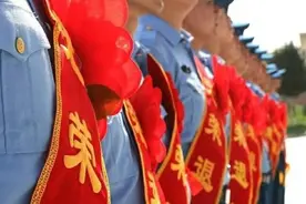 上尉可以复员吗？如果选择了复员，能拿多少钱？图片