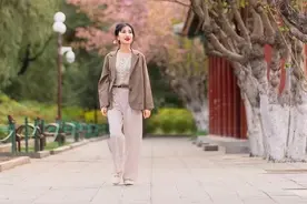 中国顶尖专业出身的学霸，成为了23万人关注的段子手图片