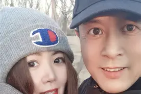 演员安亚平去世，妻子换头像为他祈祷冥福，感恩粉丝为他建纪念馆图片