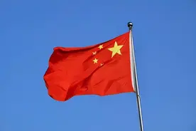 5日，中国全新无人机无侦-8：速度超越导弹，隐身扫描台岛无影踪图片