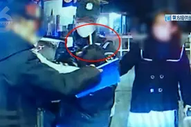 心急如焚！3岁男童被一支铅笔垂直插进了眼窝......图片
