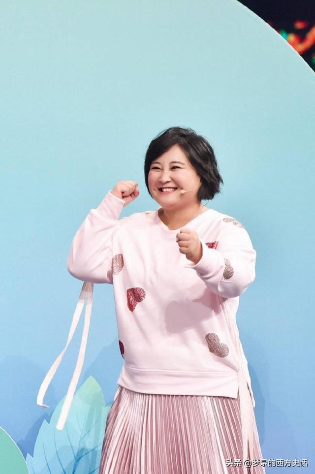 为新剧减重100斤，消失已久的贾玲颜值回春，再一次惊呆众人！