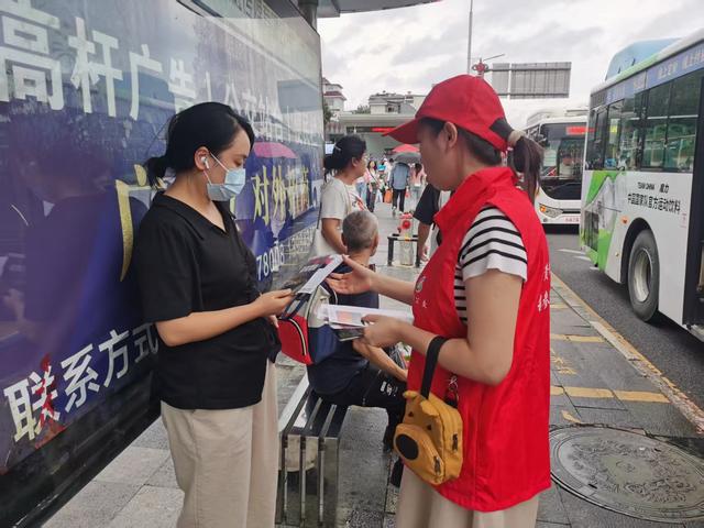 花溪见！美食定制专线开启“公交+文旅”新体验​