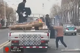 货车起火，三人“扇风式灭火”，结果越灭越大……图片