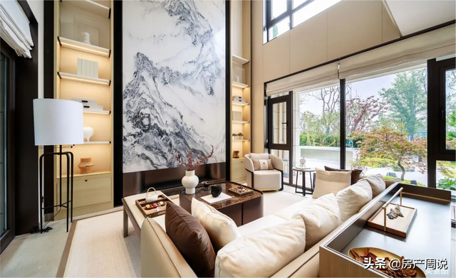 合院百变户型，现代多重院居