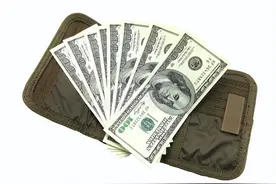 1美元对于美国人，相当于我们的1元人民币在国内吗？图片