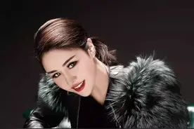 安徽女子，从大排档卖唱女到登上春晚，靠2首歌，名利双收图片