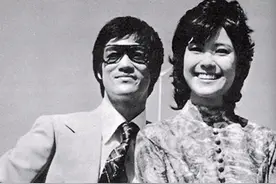 1973年李小龙死在情人家，是谋杀还是有隐情？42年后丁佩说出实情图片