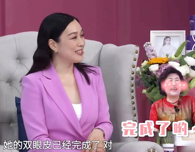 钟丽缇与婆婆贾慧芬：婆媳之间只差15岁，二人相处得像亲姐妹