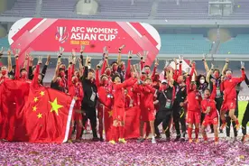 不止是海参和发型！水庆霞神用兵女足“堵枪眼”——男足呢？图片