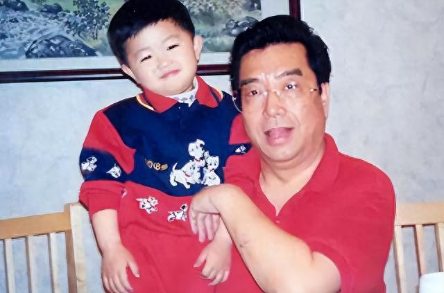 李天一被维也纳学院录取，李双江举家移民美国，婴儿用品惹争议！