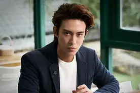 六位娱乐圈不能得罪的人，向华强居然不是第一，而是一个年轻人图片