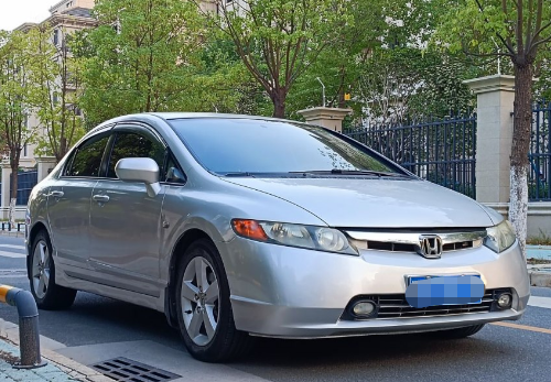 超适合年轻人折腾的3款二手车,最低只要2万多