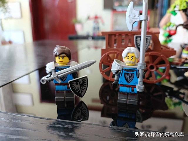 乐高中世纪城堡系列回归之作？21325铁匠铺测评