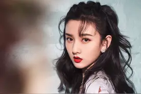 小八卦，徐艺洋，徐峥刘浩存，王一博图片