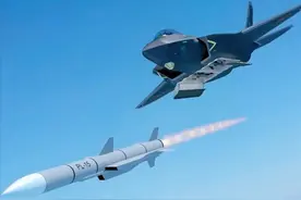 美媒称赞歼-10CE击落阵风，乍看在帮中方宣传，实则为了F-16销售图片