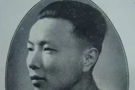 韦千里——毕业于复旦大学中文系的民国算命大师，曾给蒋介石占卦图片