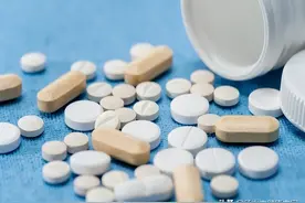水飞蓟素能护肝保肝，可以治疗脂肪肝、酒精肝，科学服用注意4点图片