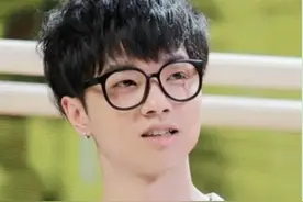 4年后，再看张碧晨与华晨宇的关系，两人不结婚或许是最好的选择图片