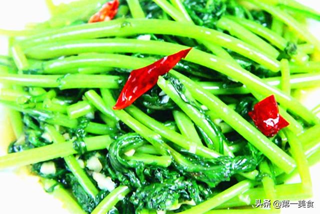 3月的“茼蒿”是真鲜，价钱便宜又水灵，学会这4种吃法，抢鲜吃