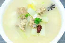 夏天闷热没胃口，试试这5道家常菜，鲜嫩美味，花钱少吃得好图片