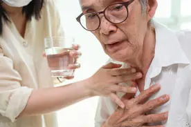 薛立斋医案：早上起来痰特别多，根本在脾虚图片