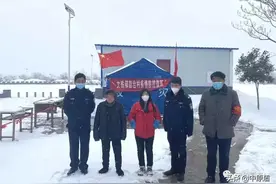 这个流浪女在派出所“安家”十九天图片