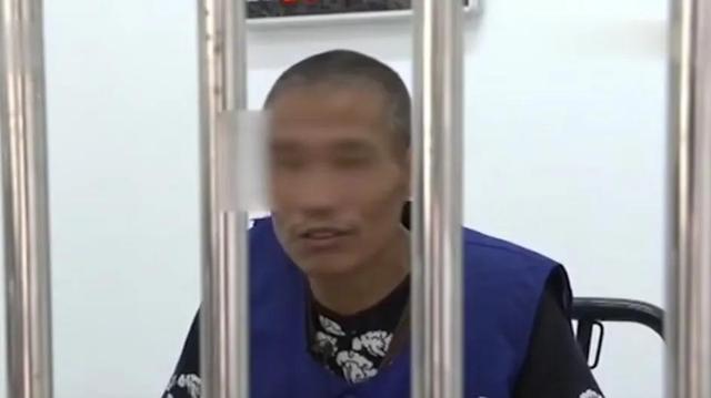 男子与隔壁邻居儿媳通奸，儿媳公公直接提刀上门将男子当场砍死