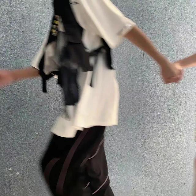 当你刷到这组情侣头像 证明爱情离你很近了 ​