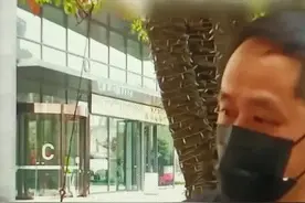 浙江义乌，凌晨陌生女子进入酒店男客人的房间，要求男子赔偿20万图片