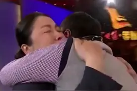 他寻找姐姐26年，没有血缘，却胜过亲生妈妈图片