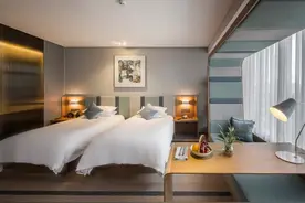 酒店办理退房时，千万别忘记带走这“6样”东西，不拿真亏大了图片