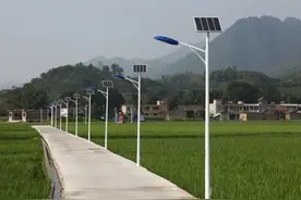 新农村太阳能路灯，能用多少年，这是由采购者出价来决定的图片