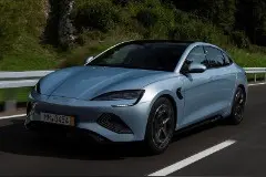 比亚迪Seal（海豹）纯电轿车欧洲上市，售价远高于国内图片