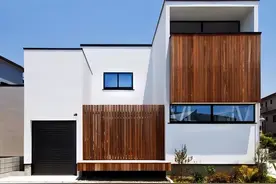 蜡笔小新的别墅，原来是穷人标配！网友：我的梦中情房，坍塌了图片