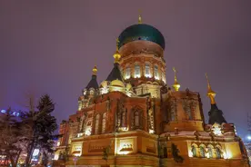 中国东北这座城市，曾被俄罗斯侵占，留下的建筑成为旅游地标图片