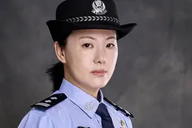 没实力别硬演女警察！咏梅、惠英红给陈数、刘涛好好上了一课！图片