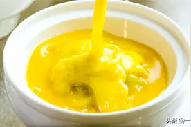 黄金浓汤石斑鱼做法，鱼汤中的天花板，汤浓鲜鱼嫩，喝过都说好图片