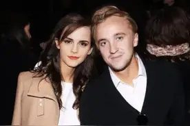 “马尔福”爱过“赫敏”，《哈利波特》4对相爱的童星后来都散了图片